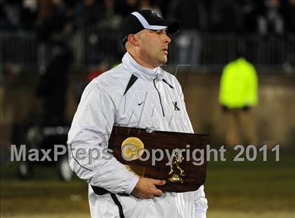 Thumbnail 1 in Xavier vs. Staples (CIAC Class LL Final) photogallery.