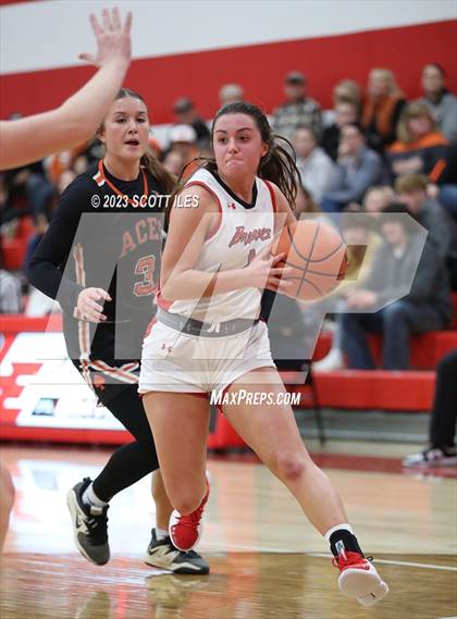 Thumbnail 2 in Amanda-Clearcreek @ Logan Elm photogallery.