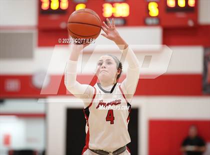 Thumbnail 2 in Amanda-Clearcreek @ Logan Elm photogallery.