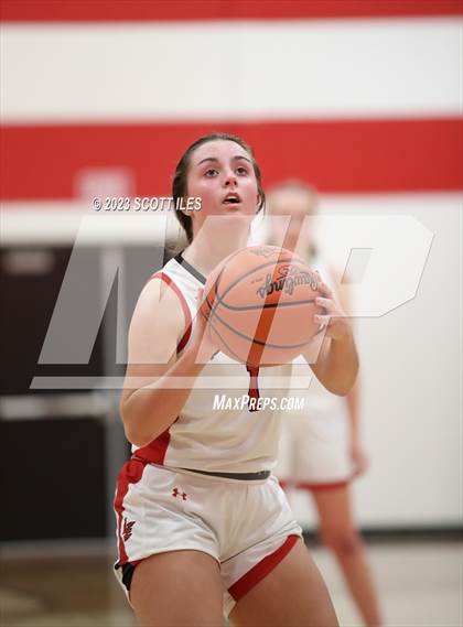 Thumbnail 2 in Amanda-Clearcreek @ Logan Elm photogallery.