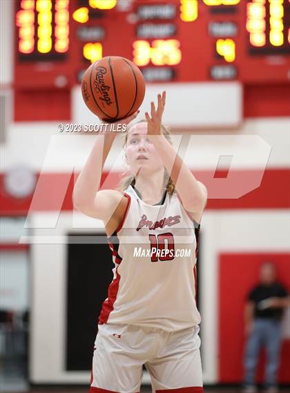 Thumbnail 3 in Amanda-Clearcreek @ Logan Elm photogallery.