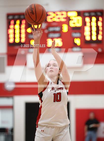 Thumbnail 1 in Amanda-Clearcreek @ Logan Elm photogallery.