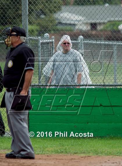 Thumbnail 2 in Monrovia vs Fife photogallery.