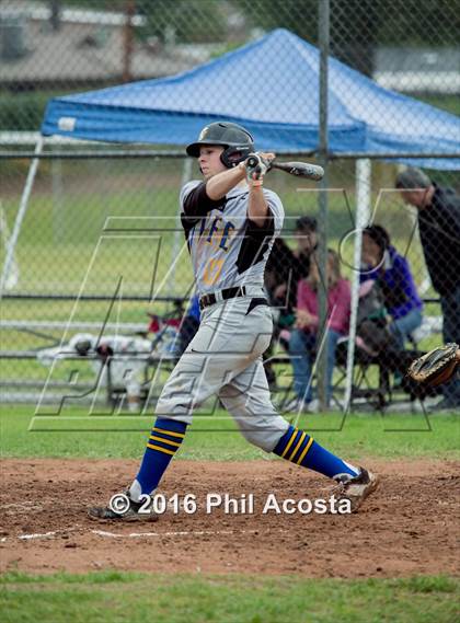 Thumbnail 2 in Monrovia vs Fife photogallery.