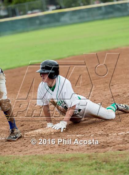 Thumbnail 2 in Monrovia vs Fife photogallery.