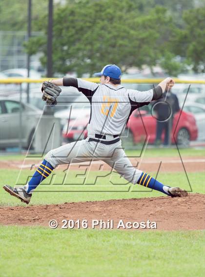 Thumbnail 2 in Monrovia vs Fife photogallery.