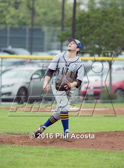 Thumbnail 3 in Monrovia vs Fife photogallery.