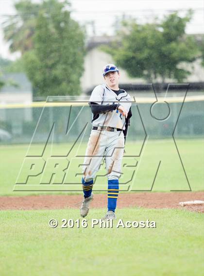 Thumbnail 2 in Monrovia vs Fife photogallery.