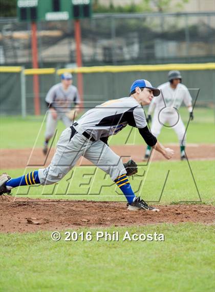 Thumbnail 2 in Monrovia vs Fife photogallery.