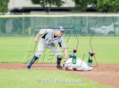 Thumbnail 2 in Monrovia vs Fife photogallery.