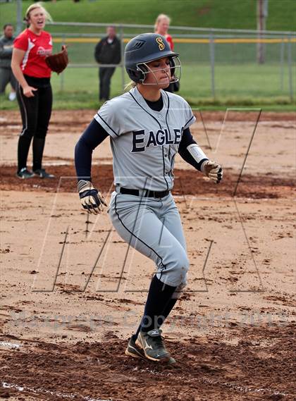 Thumbnail 1 in Seymour vs. Maryville (Foothills Classic) photogallery.