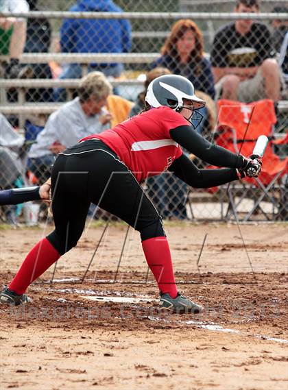 Thumbnail 2 in Seymour vs. Maryville (Foothills Classic) photogallery.