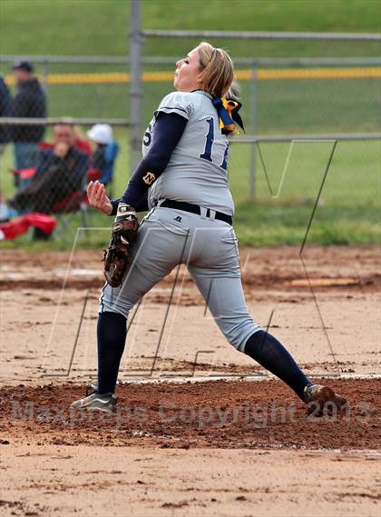 Thumbnail 3 in Seymour vs. Maryville (Foothills Classic) photogallery.