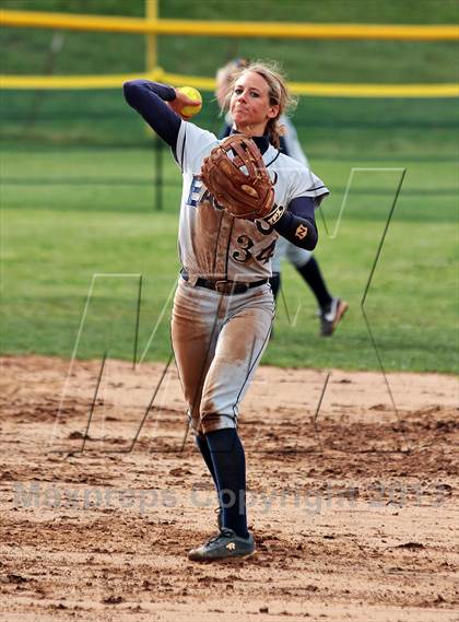Thumbnail 2 in Seymour vs. Maryville (Foothills Classic) photogallery.
