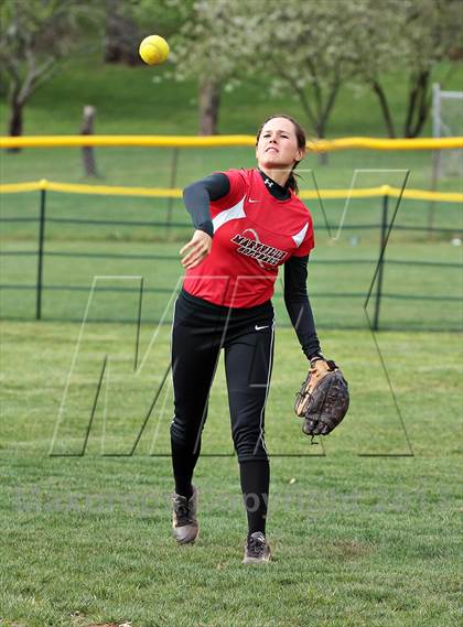 Thumbnail 2 in Seymour vs. Maryville (Foothills Classic) photogallery.