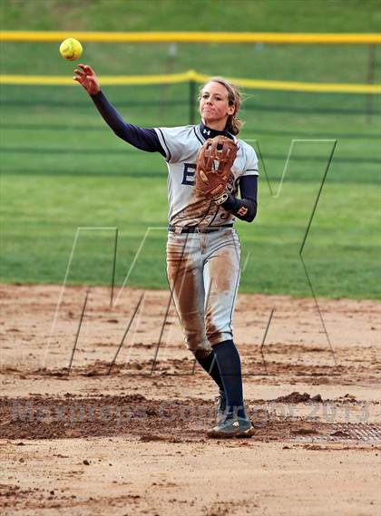 Thumbnail 2 in Seymour vs. Maryville (Foothills Classic) photogallery.