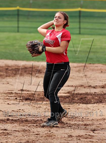 Thumbnail 1 in Seymour vs. Maryville (Foothills Classic) photogallery.