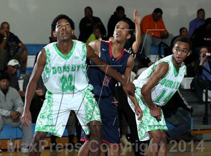 Thumbnail 2 in Dorsey vs. Brentwood School (Price Showcase) photogallery.