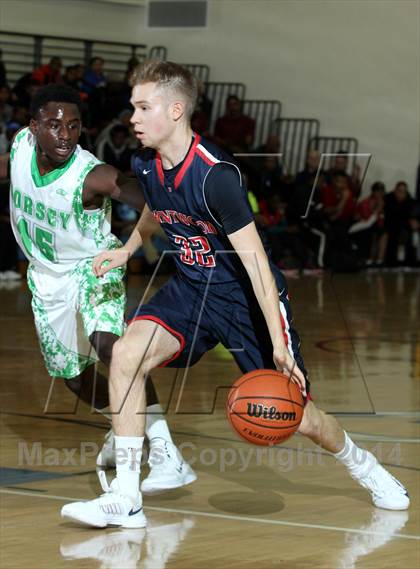 Thumbnail 2 in Dorsey vs. Brentwood School (Price Showcase) photogallery.