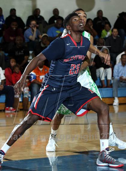 Thumbnail 2 in Dorsey vs. Brentwood School (Price Showcase) photogallery.