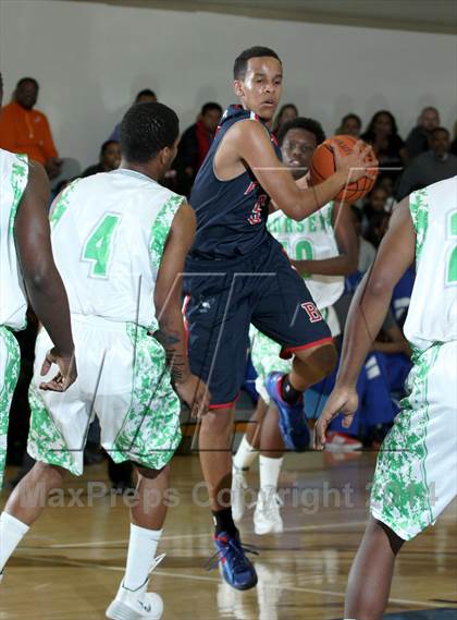 Thumbnail 3 in Dorsey vs. Brentwood School (Price Showcase) photogallery.