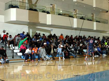 Thumbnail 1 in Dorsey vs. Brentwood School (Price Showcase) photogallery.