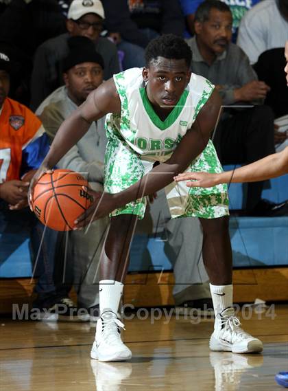 Thumbnail 3 in Dorsey vs. Brentwood School (Price Showcase) photogallery.