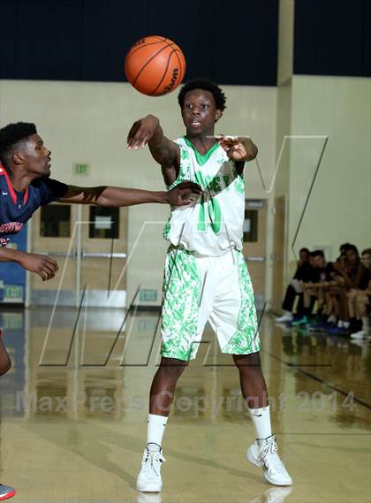 Thumbnail 3 in Dorsey vs. Brentwood School (Price Showcase) photogallery.