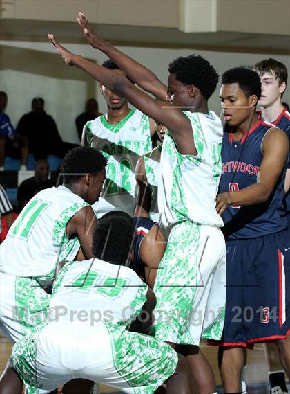Thumbnail 3 in Dorsey vs. Brentwood School (Price Showcase) photogallery.