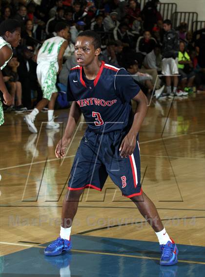 Thumbnail 2 in Dorsey vs. Brentwood School (Price Showcase) photogallery.