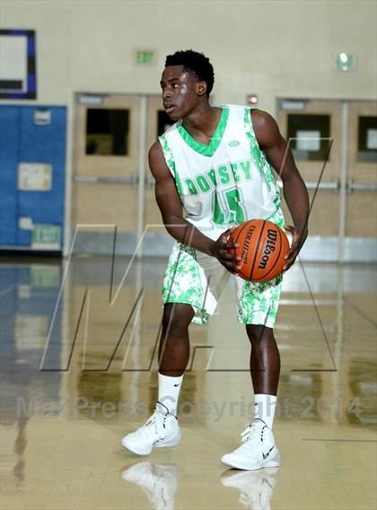 Thumbnail 2 in Dorsey vs. Brentwood School (Price Showcase) photogallery.
