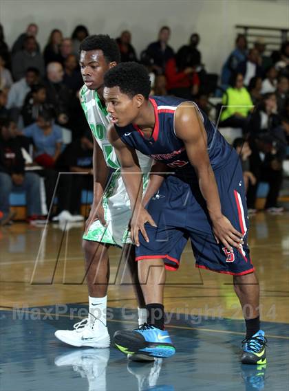 Thumbnail 1 in Dorsey vs. Brentwood School (Price Showcase) photogallery.
