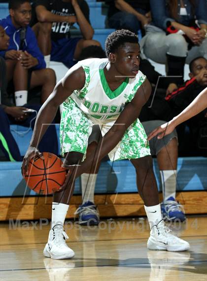 Thumbnail 2 in Dorsey vs. Brentwood School (Price Showcase) photogallery.
