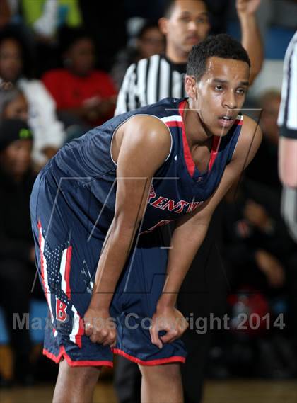 Thumbnail 1 in Dorsey vs. Brentwood School (Price Showcase) photogallery.