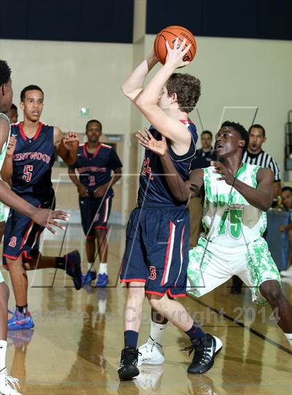 Thumbnail 1 in Dorsey vs. Brentwood School (Price Showcase) photogallery.