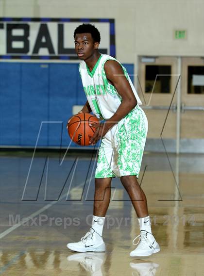 Thumbnail 3 in Dorsey vs. Brentwood School (Price Showcase) photogallery.