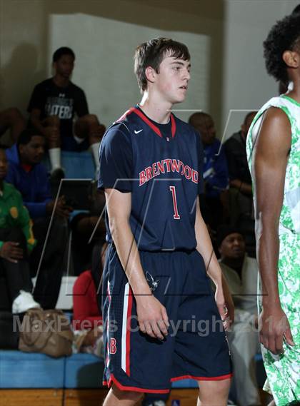 Thumbnail 1 in Dorsey vs. Brentwood School (Price Showcase) photogallery.