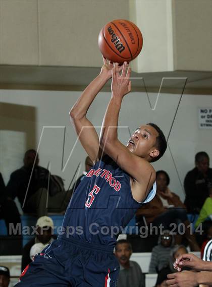 Thumbnail 3 in Dorsey vs. Brentwood School (Price Showcase) photogallery.