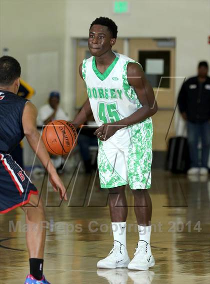 Thumbnail 3 in Dorsey vs. Brentwood School (Price Showcase) photogallery.