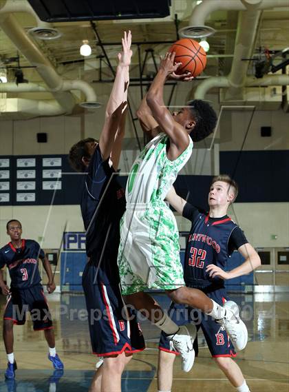 Thumbnail 3 in Dorsey vs. Brentwood School (Price Showcase) photogallery.
