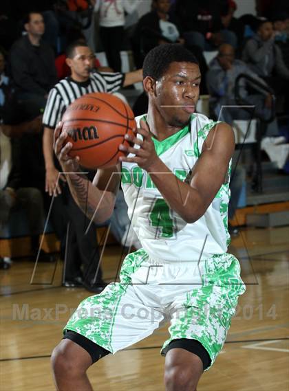 Thumbnail 1 in Dorsey vs. Brentwood School (Price Showcase) photogallery.