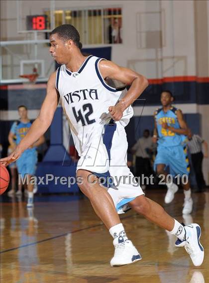Thumbnail 1 in Center vs. Vista del Lago (CIF SJS D3 Playoffs) photogallery.