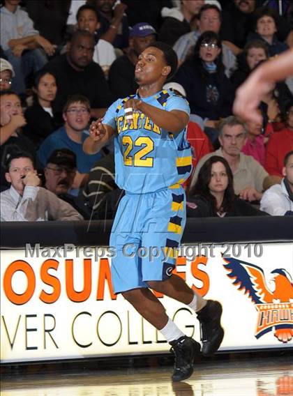 Thumbnail 1 in Center vs. Vista del Lago (CIF SJS D3 Playoffs) photogallery.