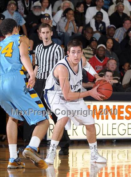 Thumbnail 1 in Center vs. Vista del Lago (CIF SJS D3 Playoffs) photogallery.