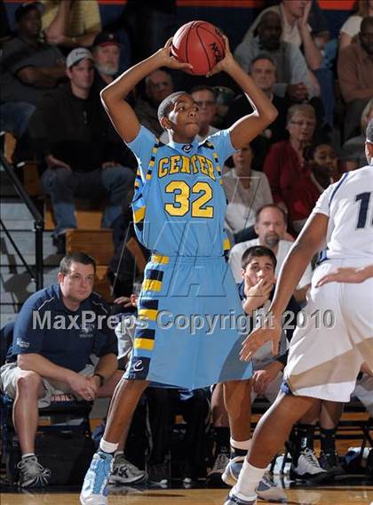 Thumbnail 2 in Center vs. Vista del Lago (CIF SJS D3 Playoffs) photogallery.