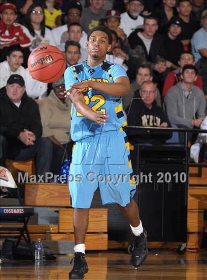 Thumbnail 2 in Center vs. Vista del Lago (CIF SJS D3 Playoffs) photogallery.