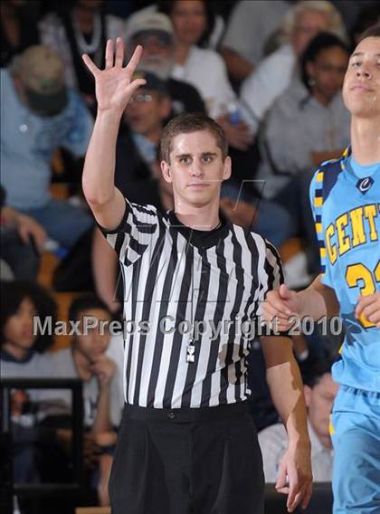 Thumbnail 1 in Center vs. Vista del Lago (CIF SJS D3 Playoffs) photogallery.