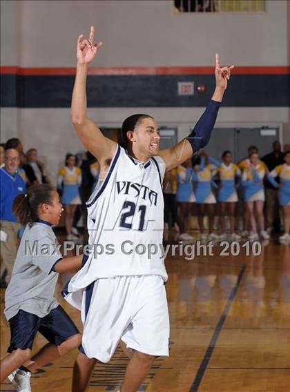 Thumbnail 2 in Center vs. Vista del Lago (CIF SJS D3 Playoffs) photogallery.