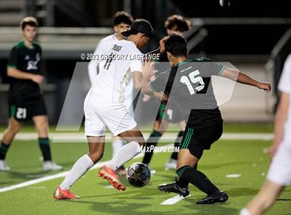 Thumbnail 1 in Fossil Ridge vs Southlake Carroll photogallery.