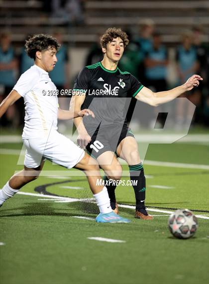 Thumbnail 2 in Fossil Ridge vs Southlake Carroll photogallery.